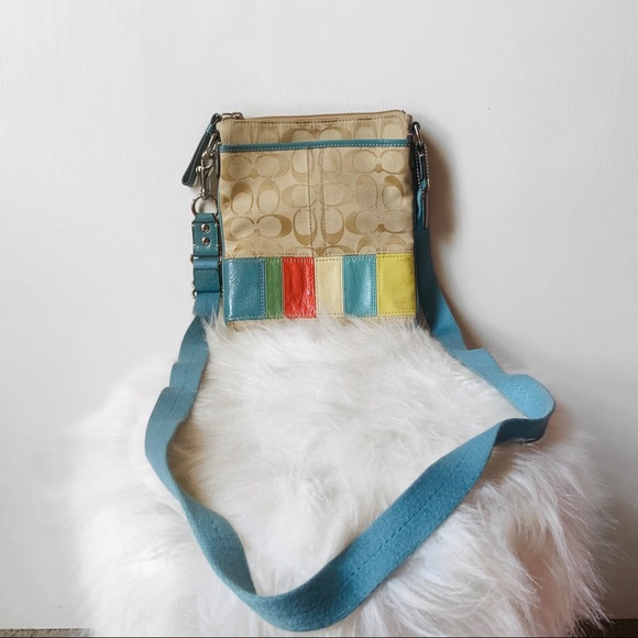 Coach Crossbody - Picture 2 of 6